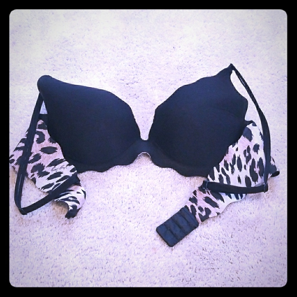 Victoria's Secret very sexy bra